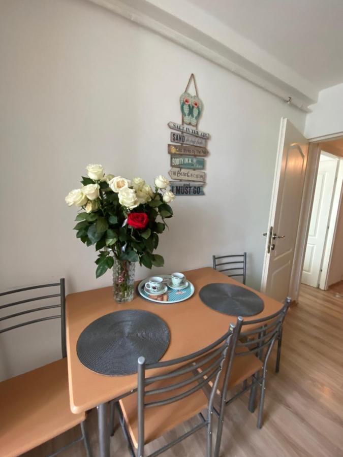 Cozy Neversea Apartament Констанца Экстерьер фото